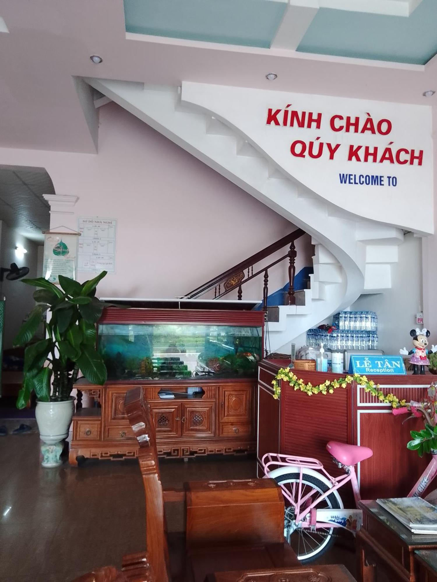 Nha Nghi Hang Nga Ντονγκ Χόι Εξωτερικό φωτογραφία